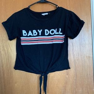 Black toes crop top tee